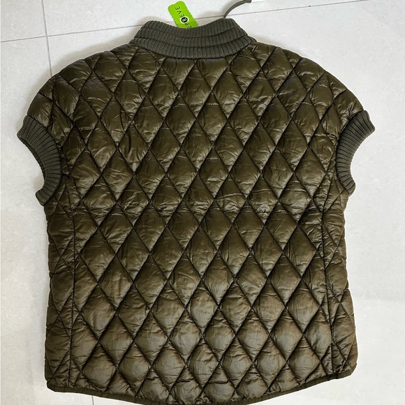 Martha Stewart Olive Green Quilted Vest - Picture 4 of 11